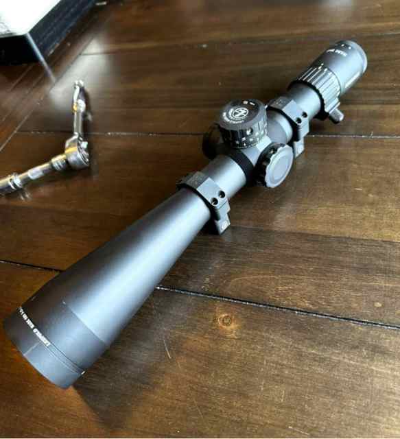 Leupold Mark 5HD 5-25x56 M5C3 FFP H59 Reticle 1717