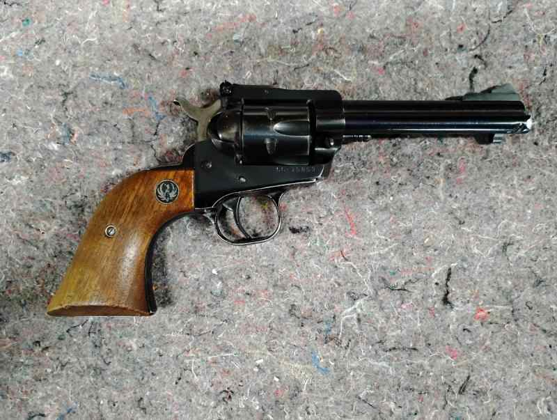 RUGER Single-Six .22LR Revolver