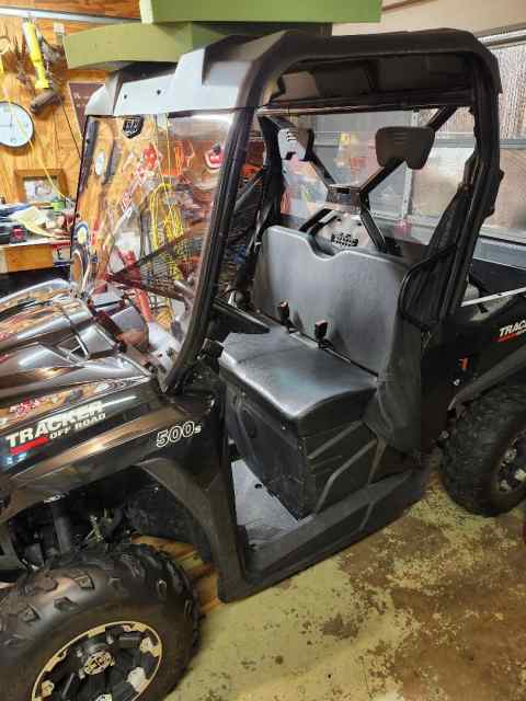 Cabelas Tracker 500s 4x4 SXS (reduced)