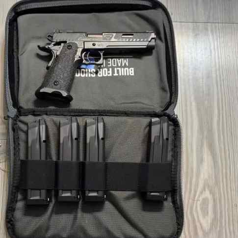 NIB STI combat master/Taran Tactical