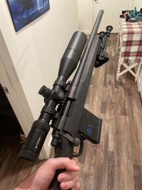 Remington 700 SPS tactical w/ accs