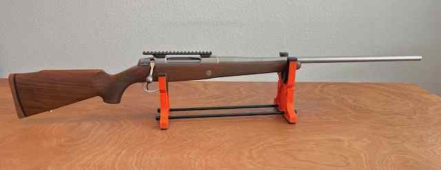 Sako  90 Hunter_.375 H&amp;H_Stainless_Unfired_NIB Cnd