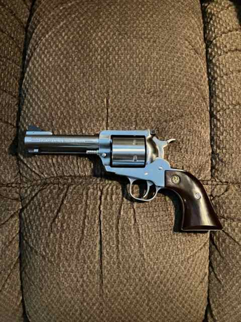 Ruger Blackhawk 44 mag stainlesss