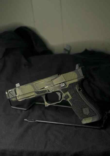 G17