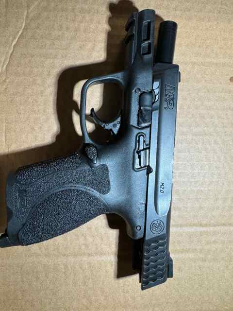 S&amp;W M&amp;P compact 