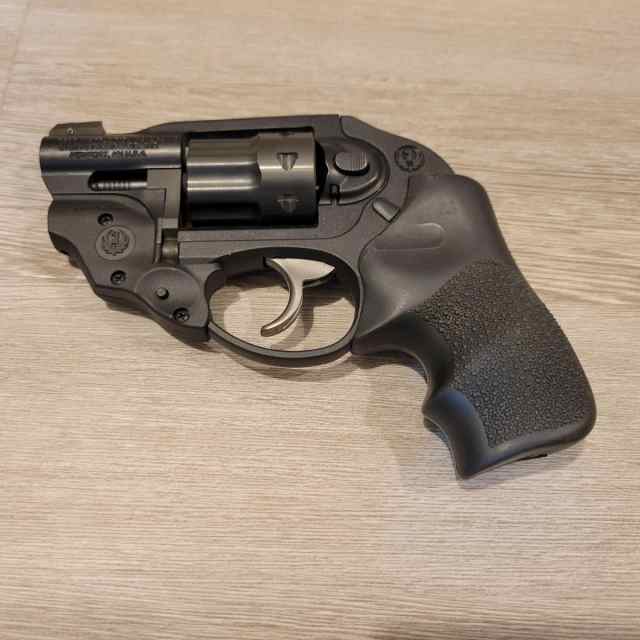 LCR 22 2.jpg