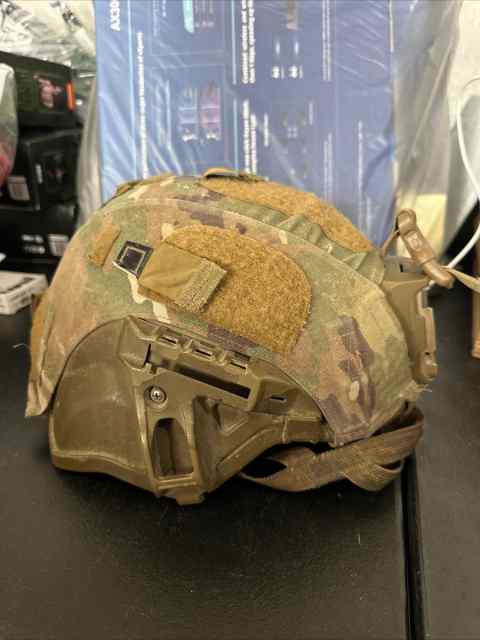 Medium 3M Ceradyne Army Integrated Head Protection