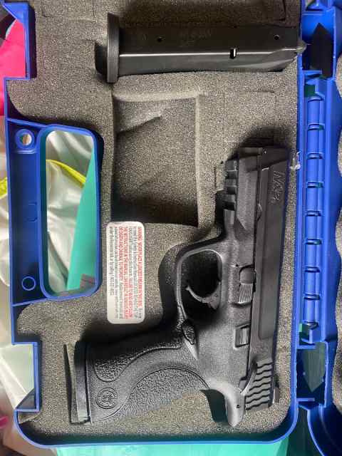S&amp;W MP40
