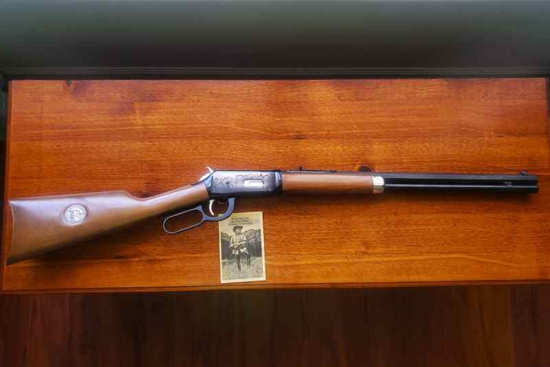 WINCHESTER  BUFFALO BILL COMMEMORATIVE .30-30 