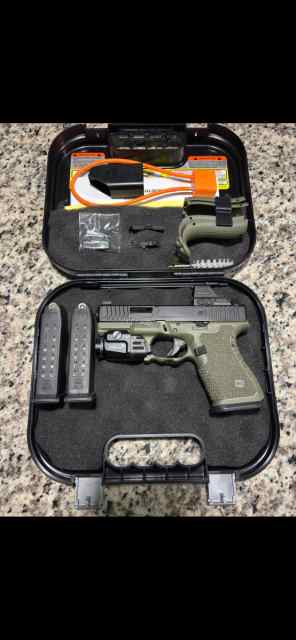 Glock 19 