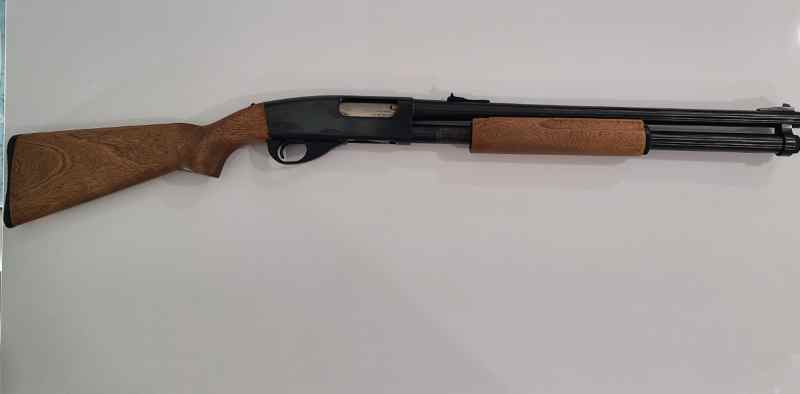 S&amp;W 12ga pump 'riot gun' 916A