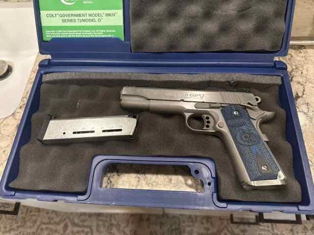 Colt 1911 gold cup trophy 