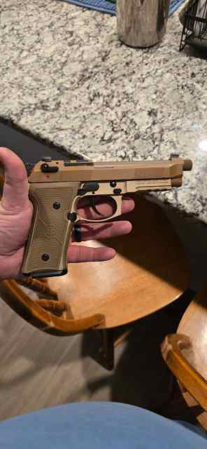 Beretta m9a4