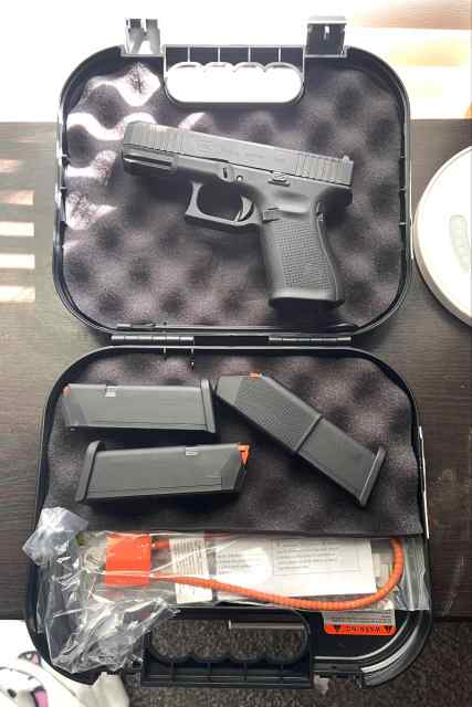 GLOCK 19 GEN5 MOS NIB