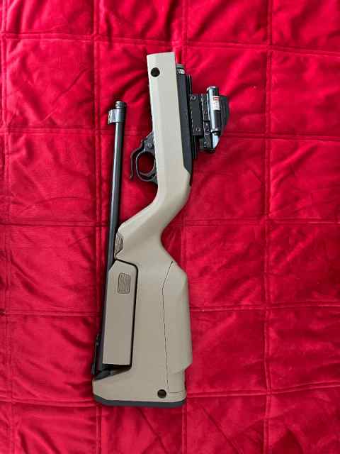 Ruger 10/22 Takedown MAGPUL