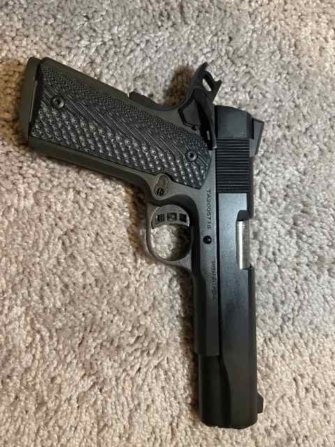 Taylors and Co 1911 9mm