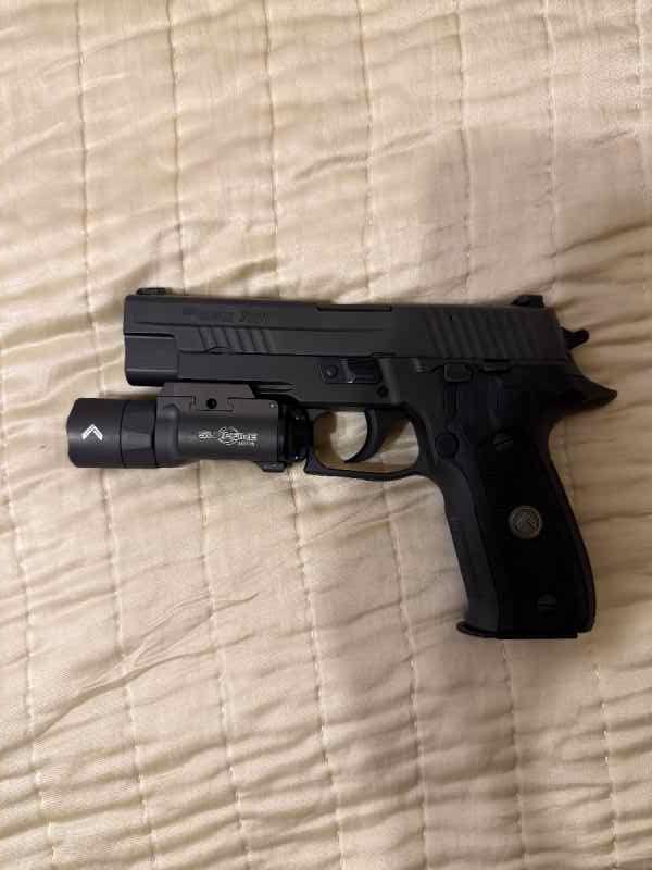Sig Sauer P226 Legion 